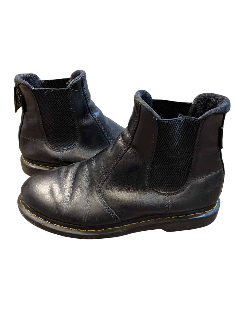 Dr Martens black leather Chelsea boots pull on men’s size 11 women’s 12 READ